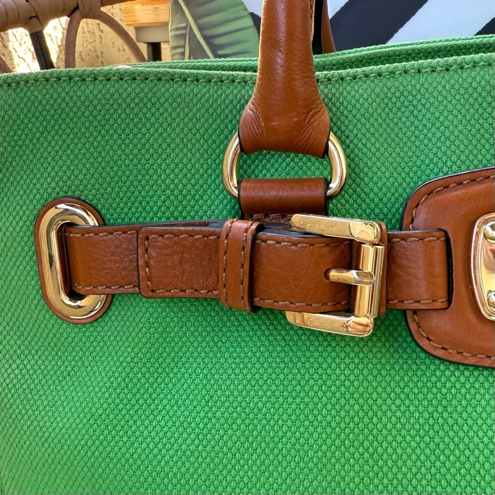 MICHAEL KORS 💚 Green Hamilton Handbag - Picture 4 of 16
